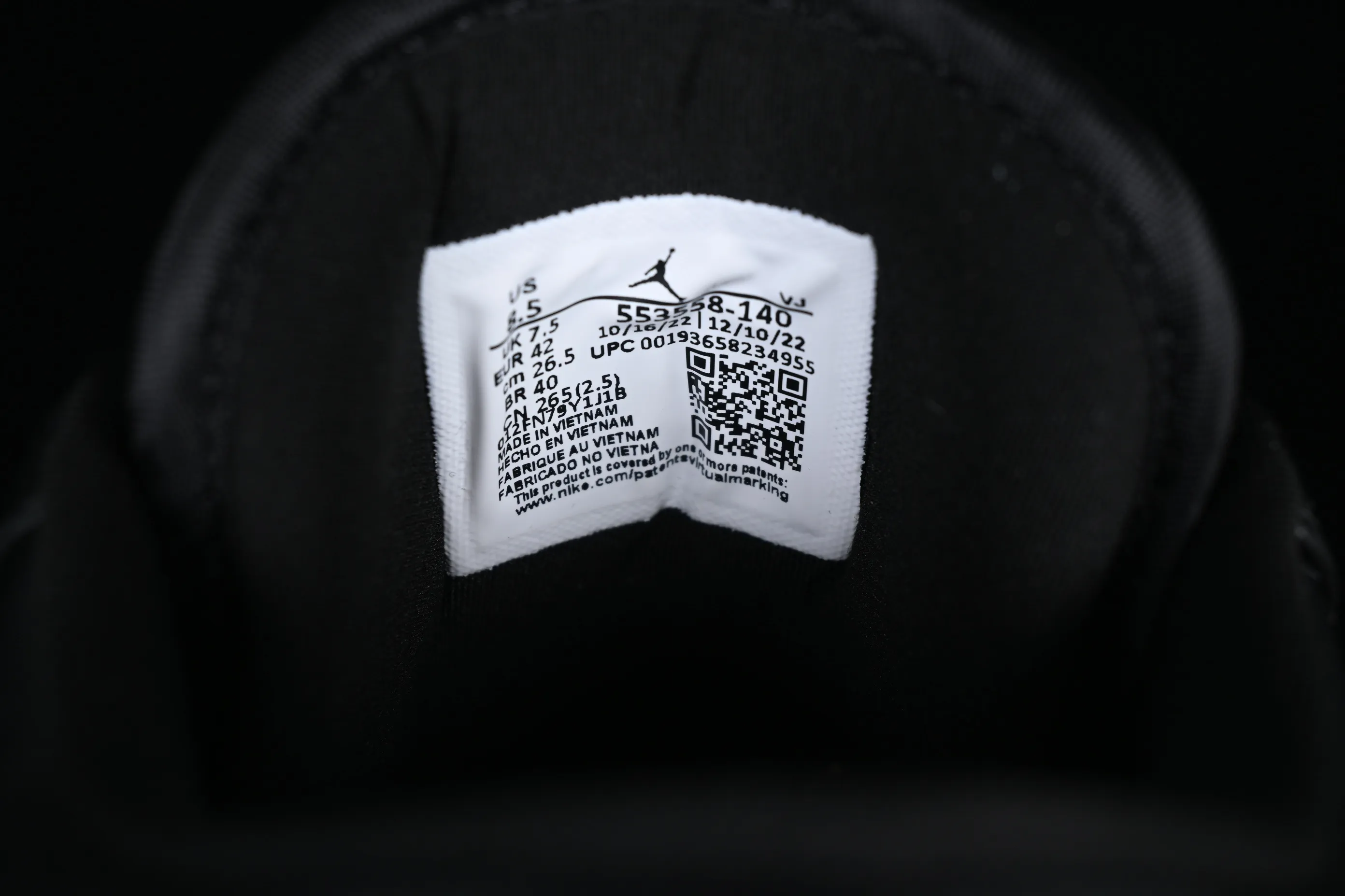 All categories Air Jordan Jordan series basketball shoes Air Jordan 1 Low Z version Air Jordan 1 Low AJ1 Joe 1 black and white low-top cultural basketball shoes 553558-140